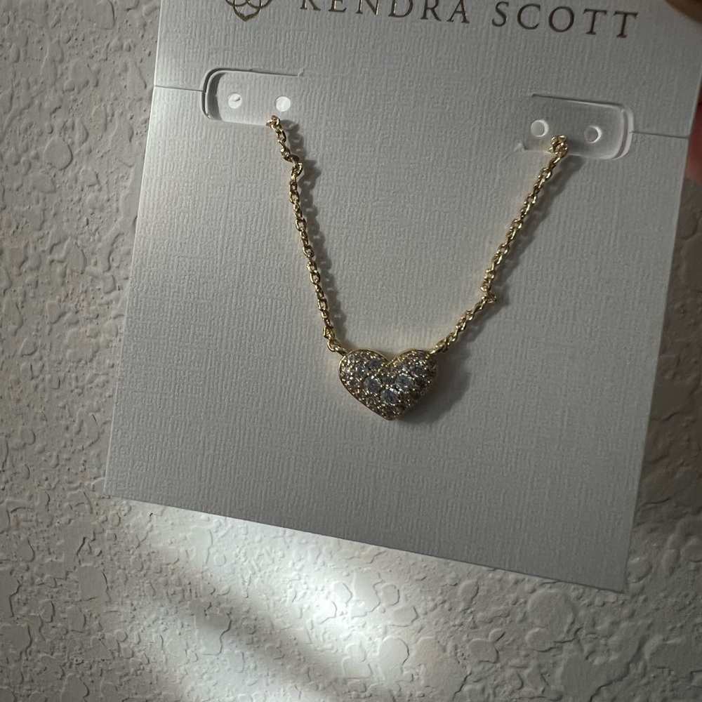 Kendra Scott Ari Gold Pave Crystal Heart Necklace in White Crystal
